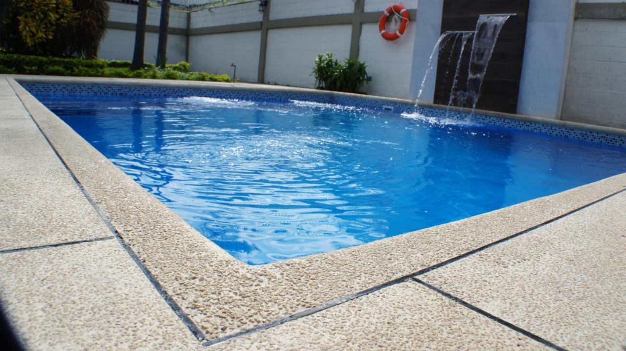 Urdesa Suites Hotel Guayaquil Exterior foto